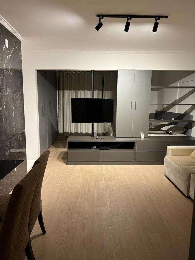 Apartamento Para Pessoas De Familia Ou A Negocio, Ap Lindo Aconchegante No Bras Proximo Igreja Mundial,Mercado Municipal, 25 De Marco, Templo Salomao, Metro Dom Pedro Ll, Bancos, Mercado E Etc Σάο Πάολο Εξωτερικό φωτογραφία